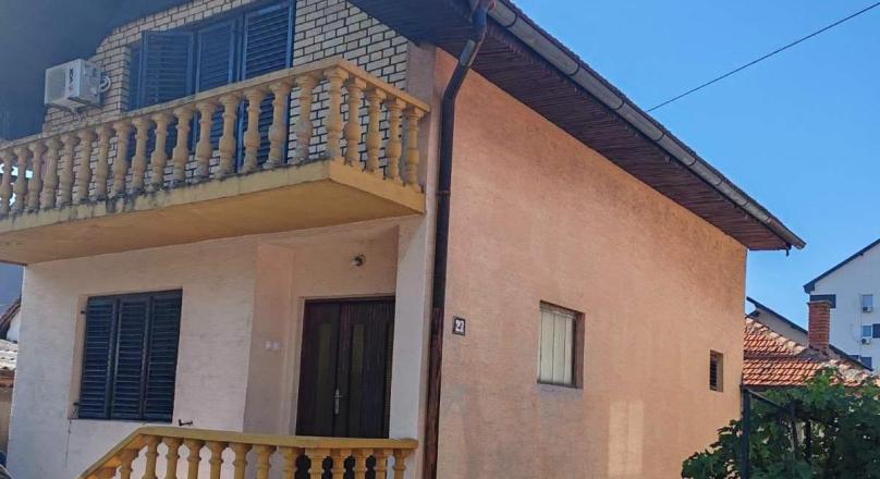Kuća u ul.Svetozara Ćorovića(Bijeljina)