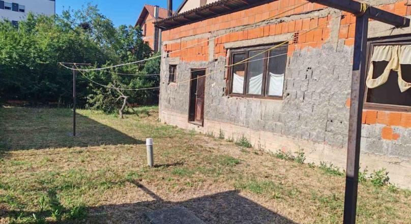 Kuća u ul.Svetozara Ćorovića(Bijeljina)