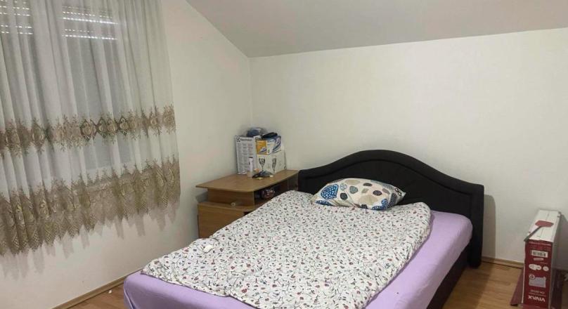 Kuca u Patkovaci(Bijeljina)