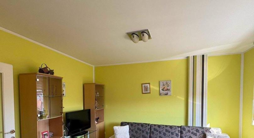 Stan 38m2 u ul. Neznanih Junaka,Bijeljina