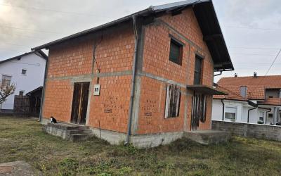 Na prodaju kuca na Koridoru,Bijeljina