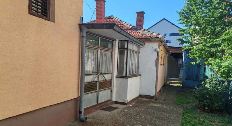 Kuća u ul.Svetozara Ćorovića(Bijeljina)